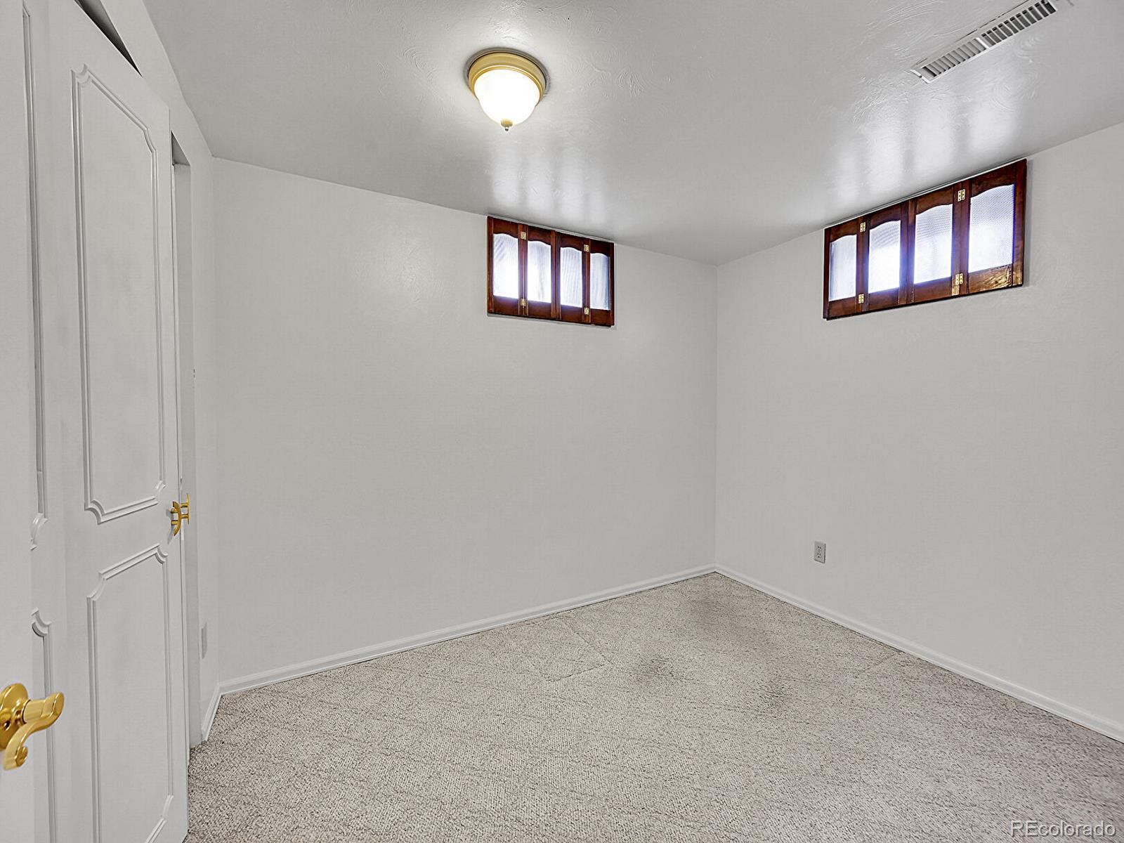 6769 W 70th Avenue Arvada CO 80003