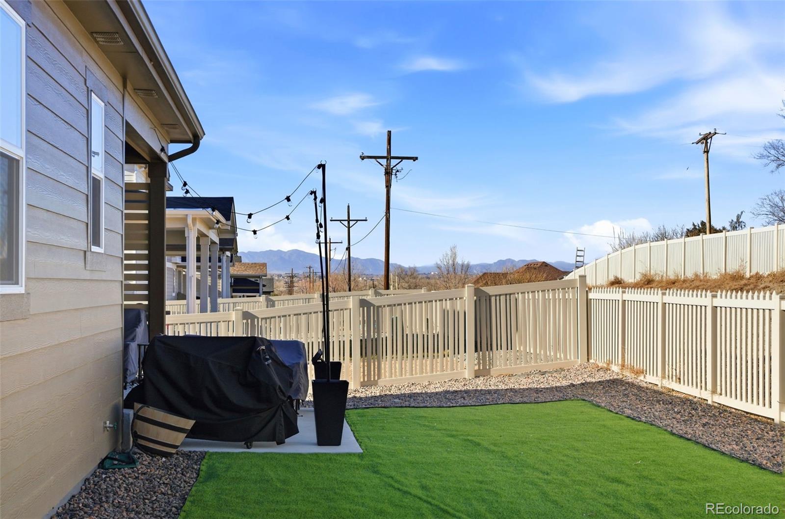8831 E 105th Lane Commerce City CO 80640