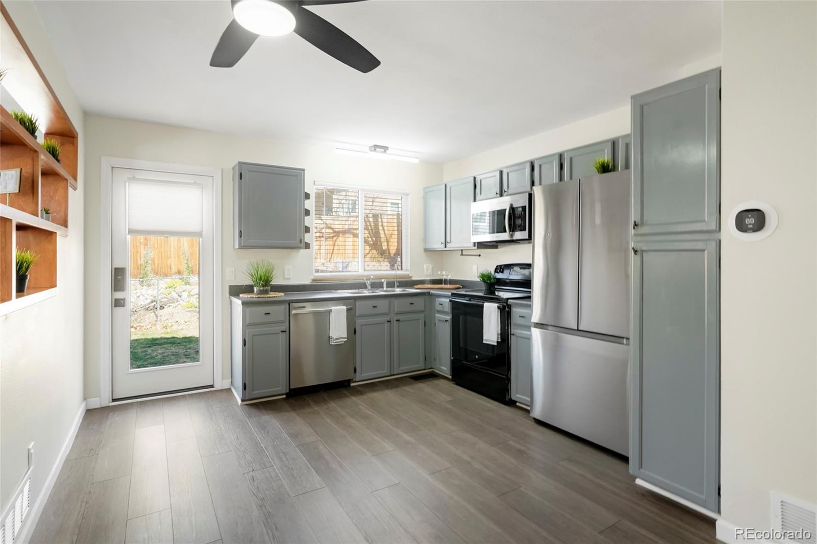 581 Longfellow Lane Highlands Ranch CO 80126
