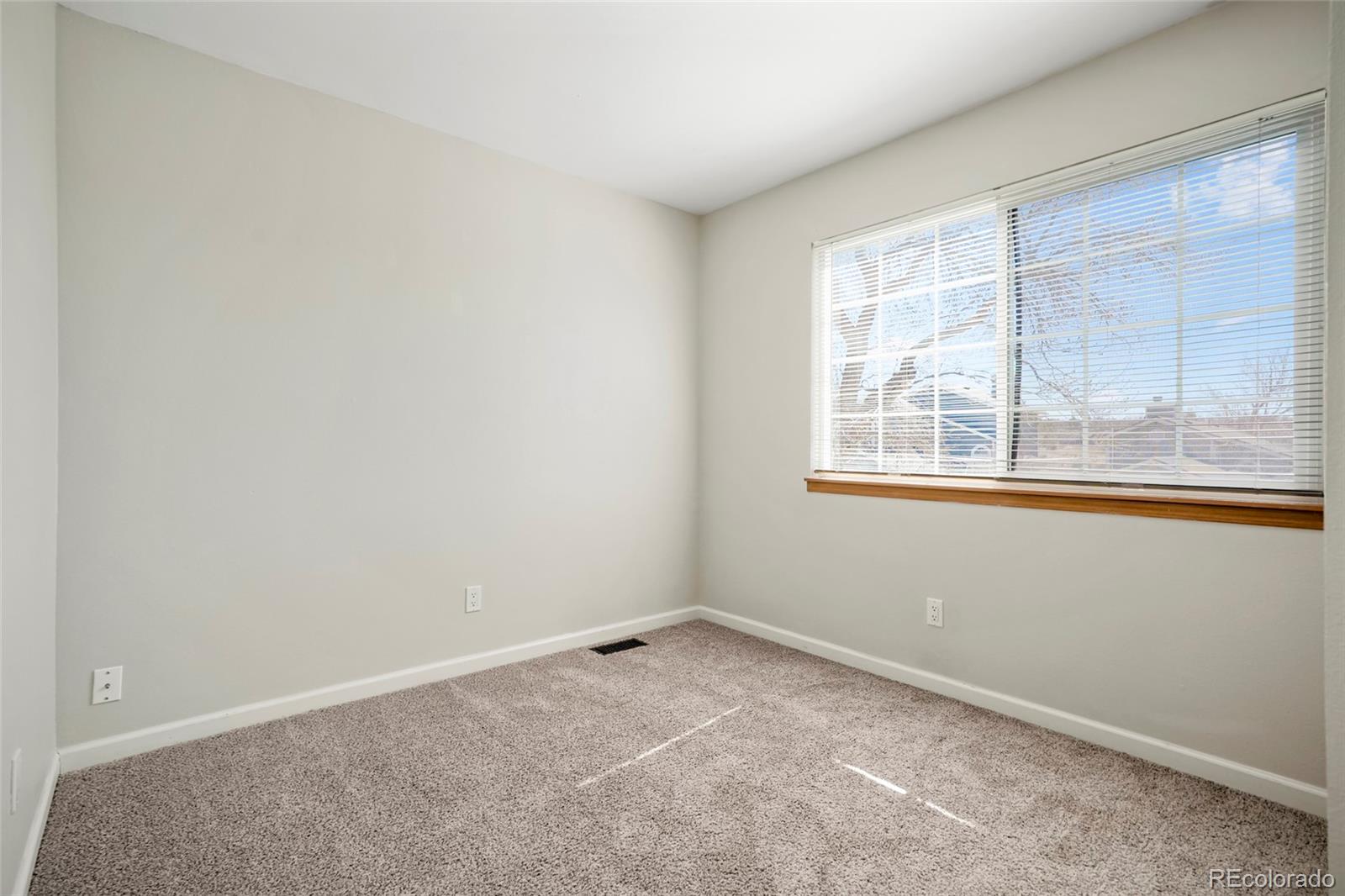 581 Longfellow Lane Highlands Ranch CO 80126