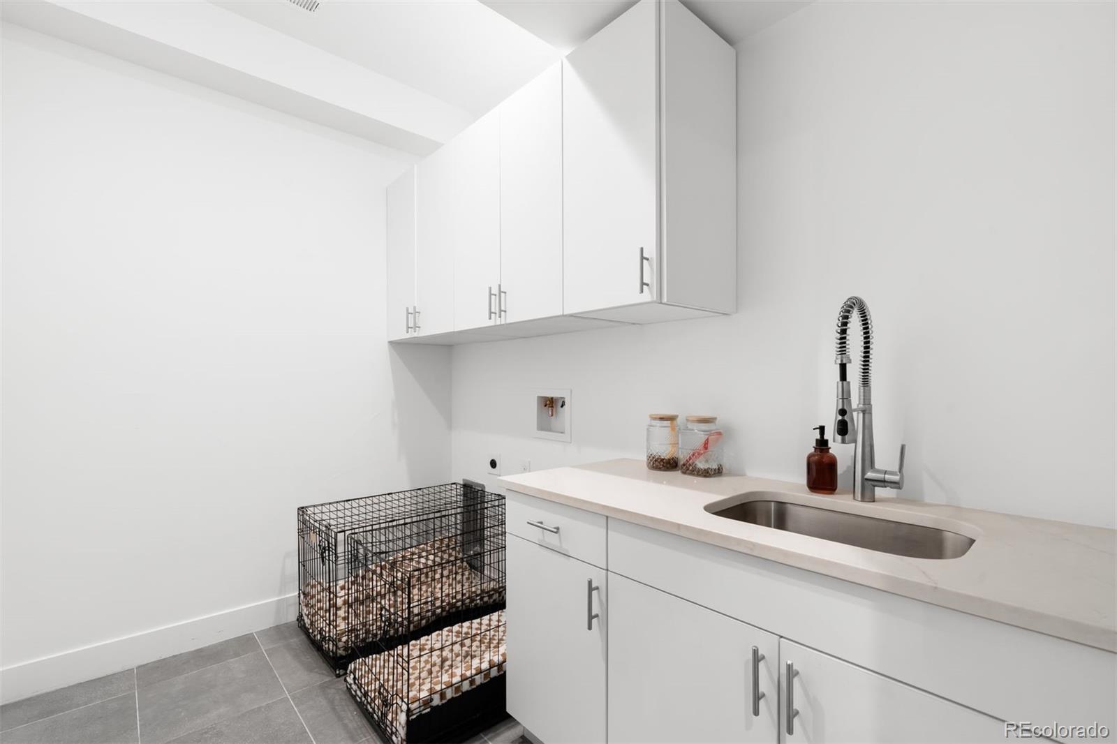 4752 Eliot Street Denver CO 80211