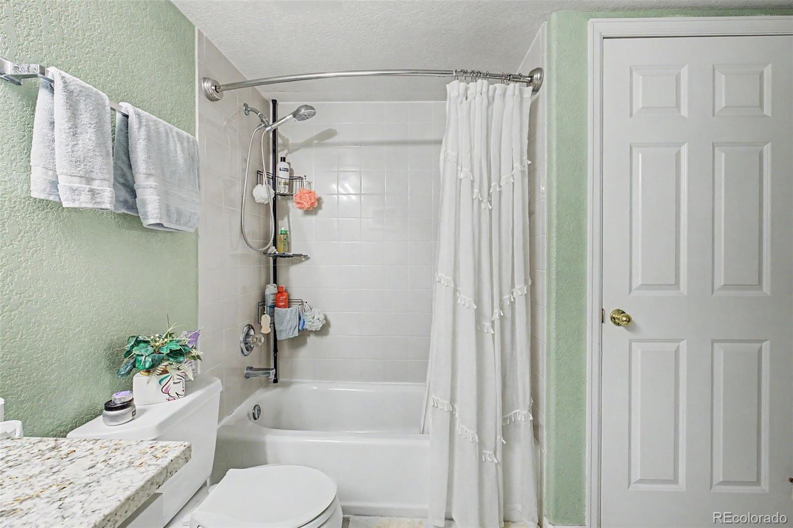 6471 E 62nd Place Commerce City CO 80022