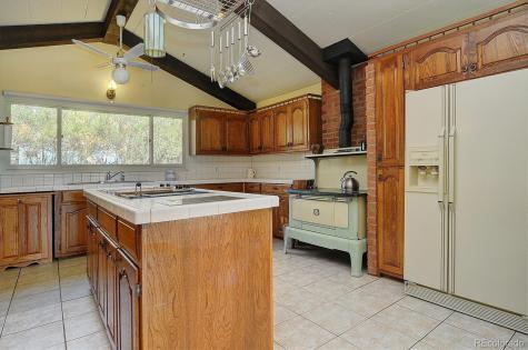 762 Leprechaun Lane Howard CO 81233