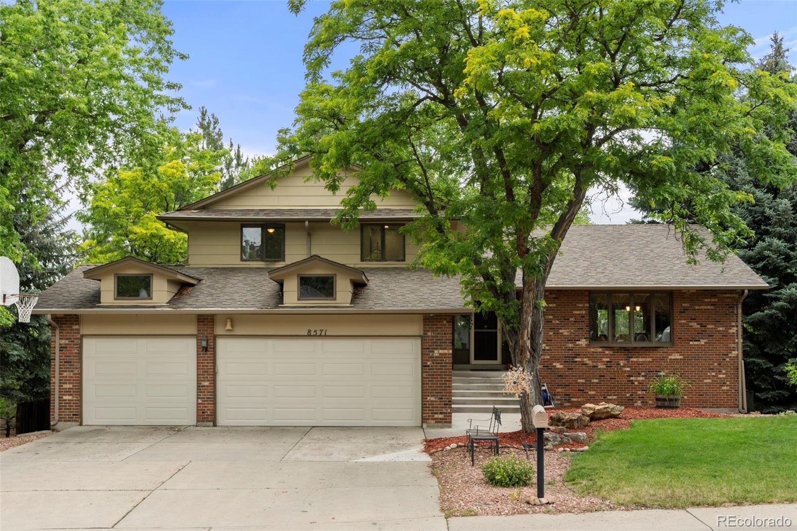 8571 W 71st Circle Arvada CO 80004