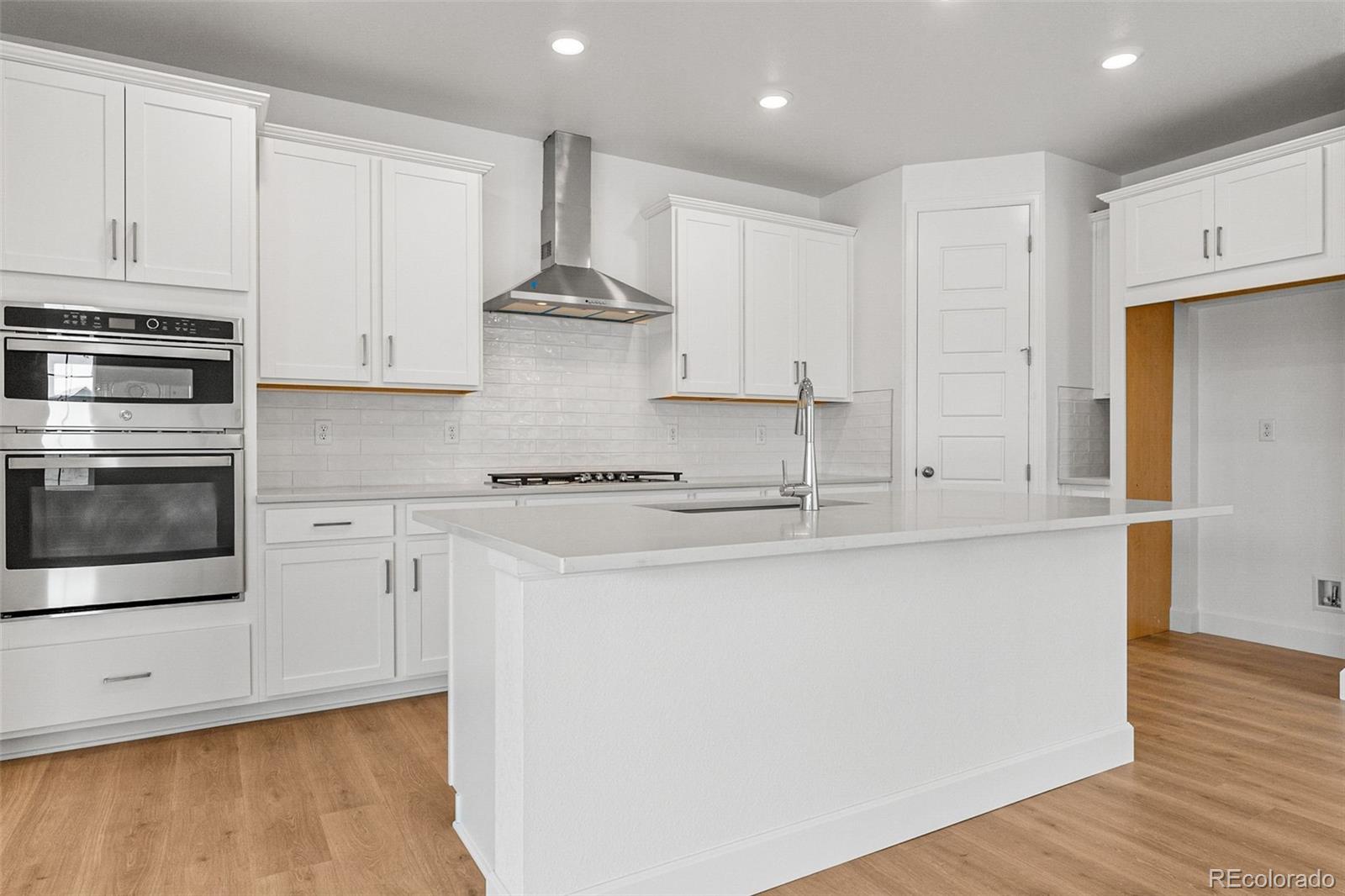 16887 W 92nd Drive Arvada CO 80007