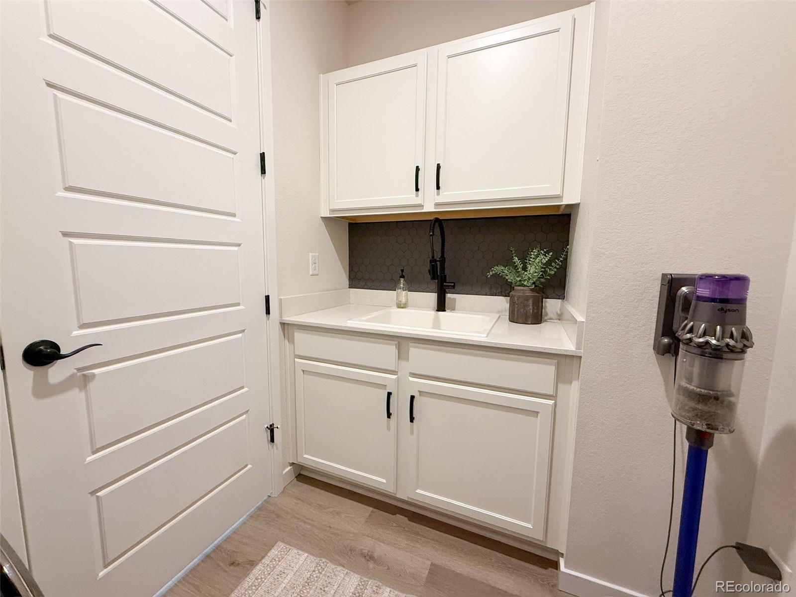 8484 Cokedale Drive Littleton CO 80125