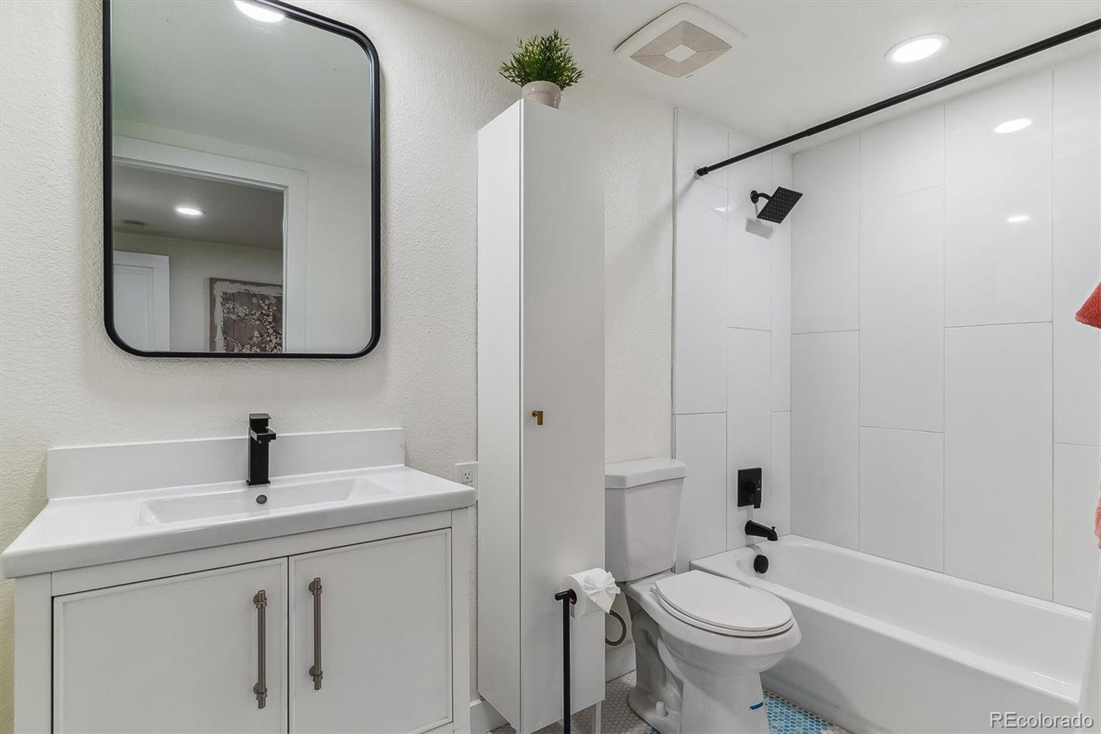 3020 S Leyden Street Denver CO 80222