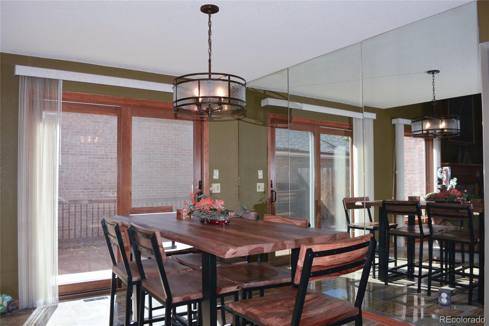 713 Kittredge Court Aurora CO 80011