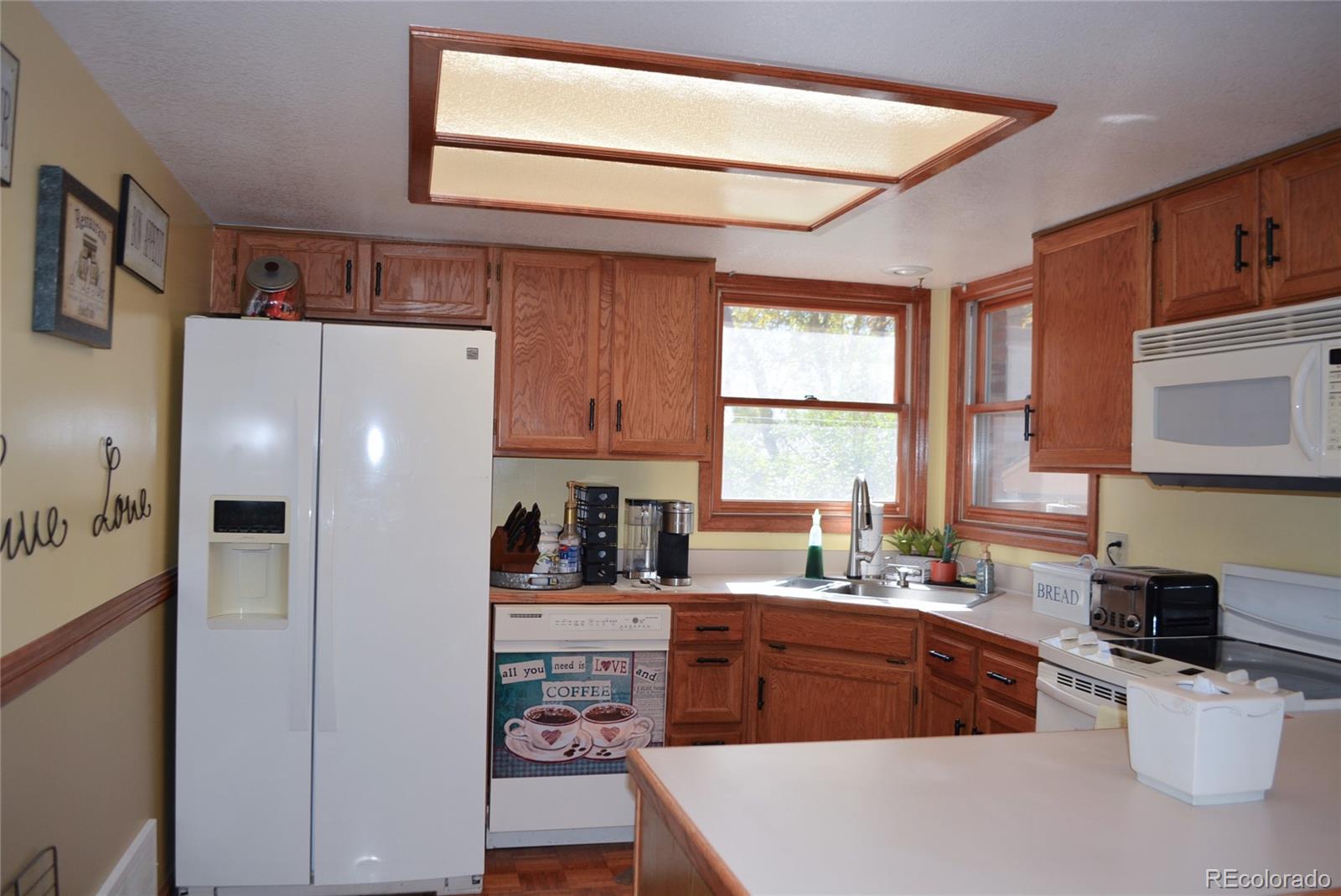 713 Kittredge Court Aurora CO 80011