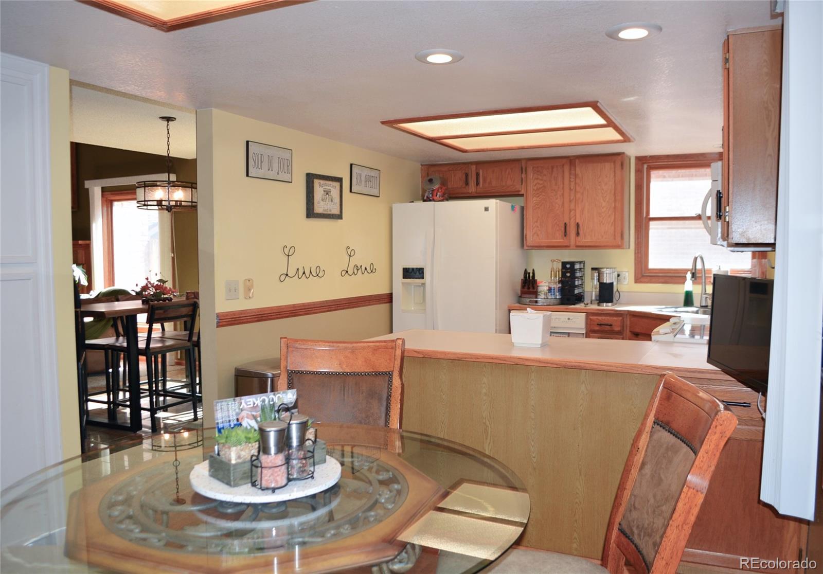 713 Kittredge Court Aurora CO 80011