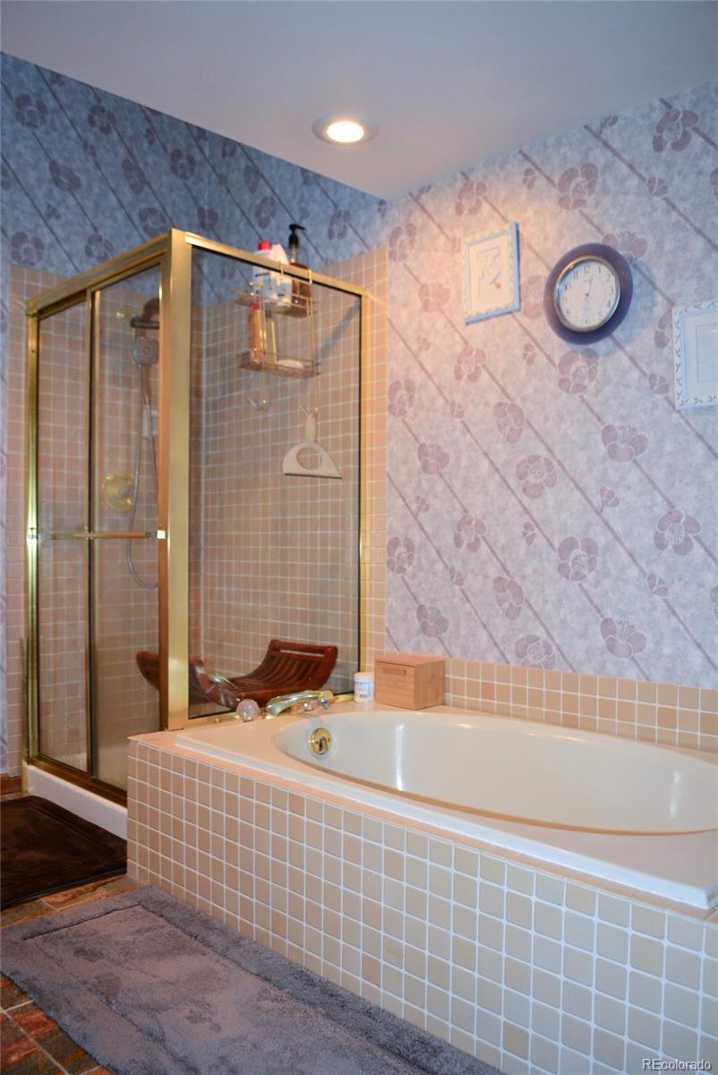 713 Kittredge Court Aurora CO 80011