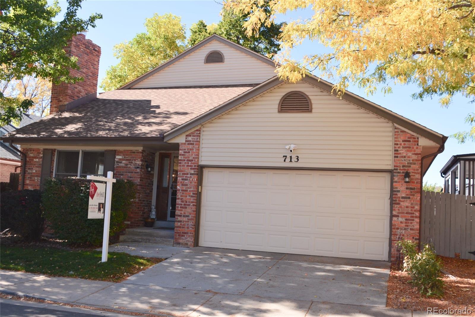 713 Kittredge Court Aurora CO 80011