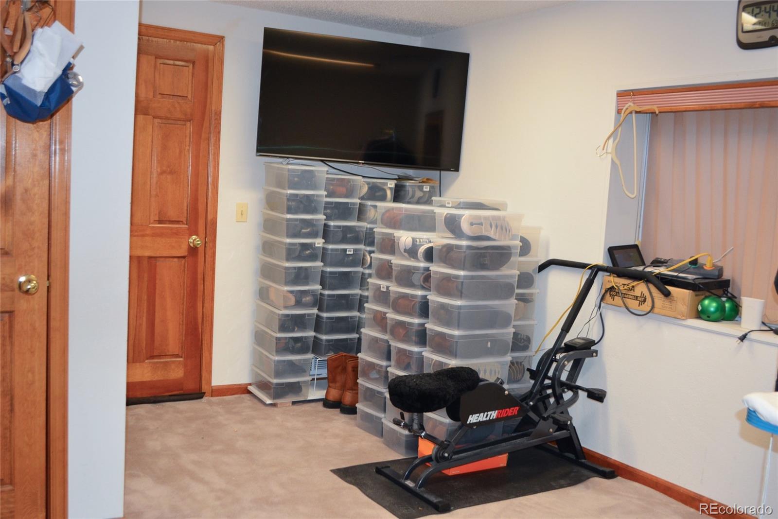 713 Kittredge Court Aurora CO 80011