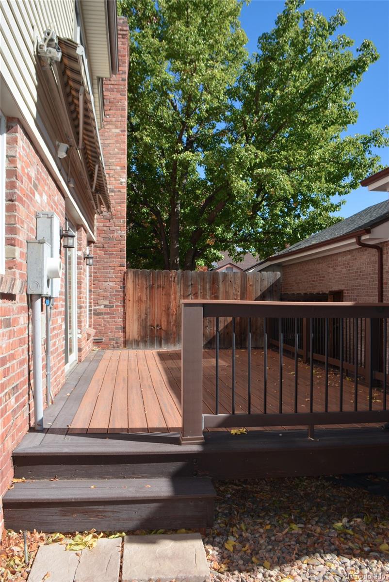 713 Kittredge Court Aurora CO 80011