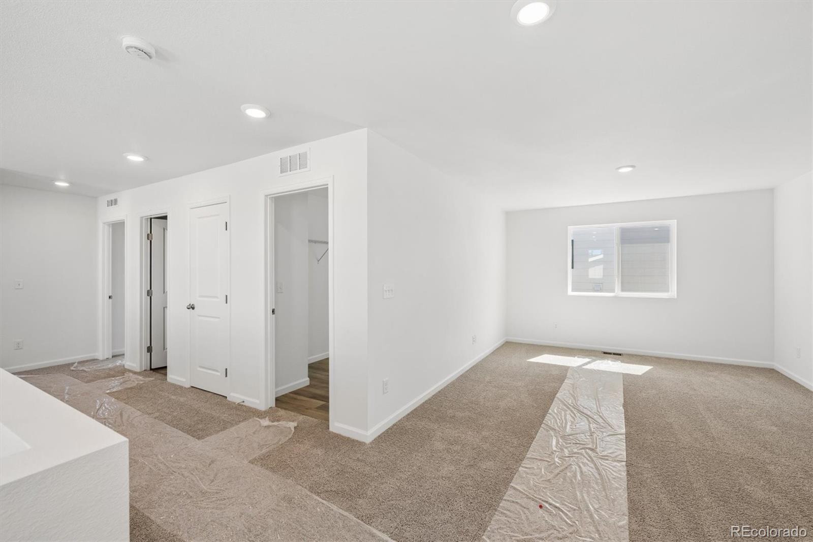 45944 Wood Thrush Avenue Bennett CO 80102