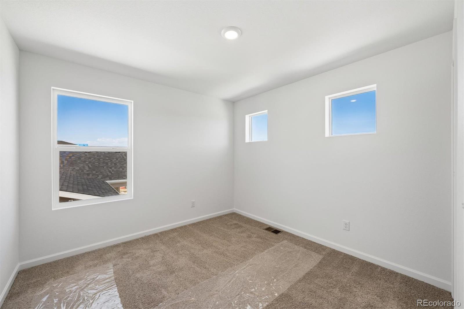 45944 Wood Thrush Avenue Bennett CO 80102