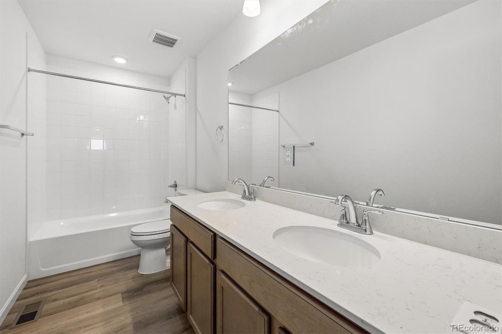 45944 Wood Thrush Avenue Bennett CO 80102