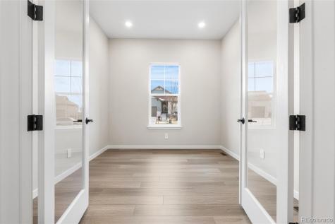 8654 S Quemoy Street Aurora CO 80016