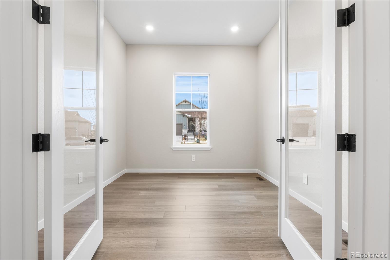 8654 S Quemoy Street Aurora CO 80016