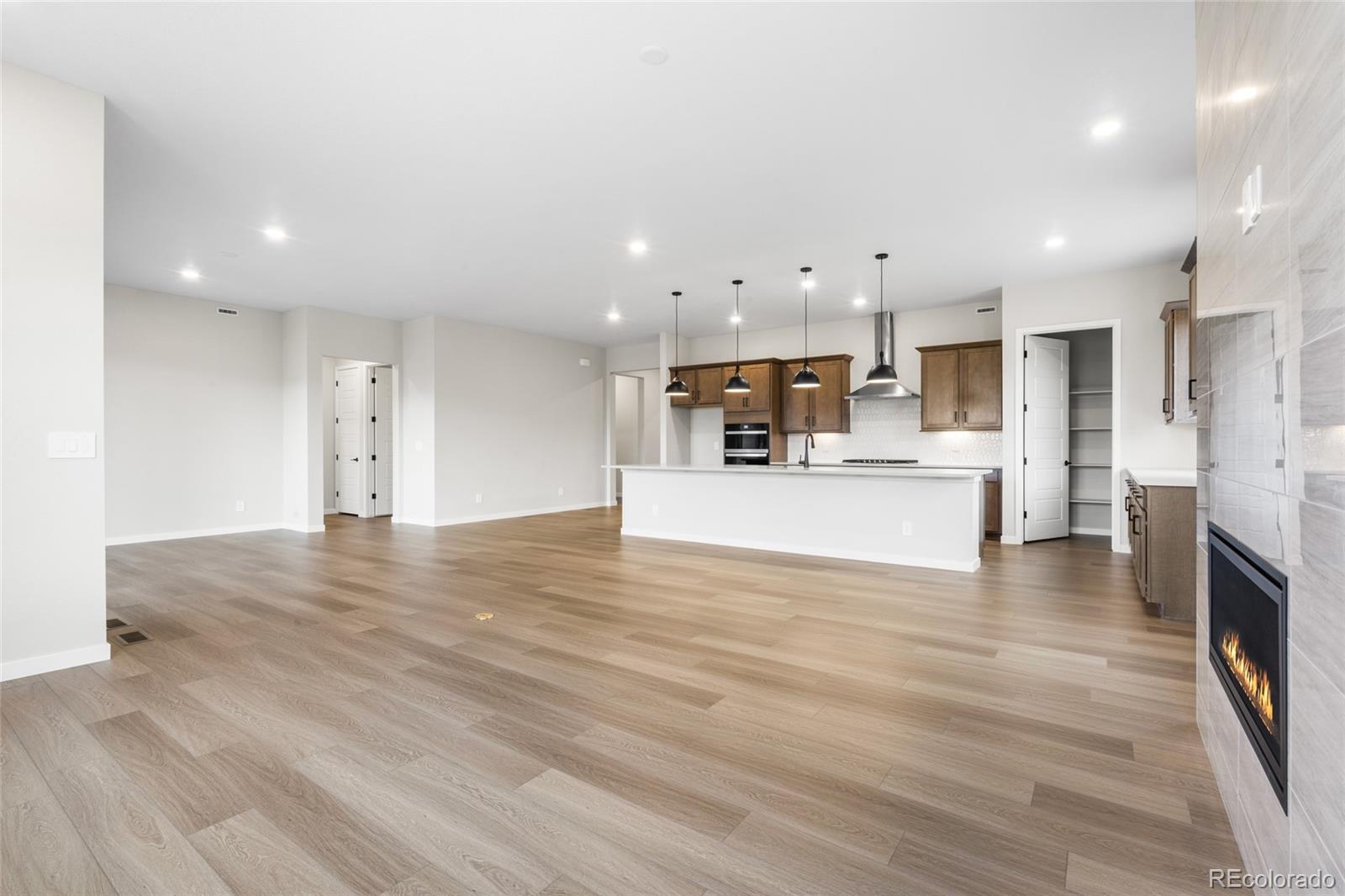 8654 S Quemoy Street Aurora CO 80016
