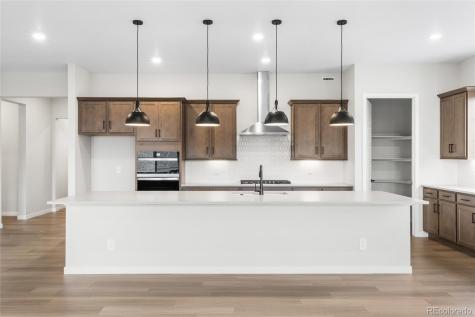 8654 S Quemoy Street Aurora CO 80016