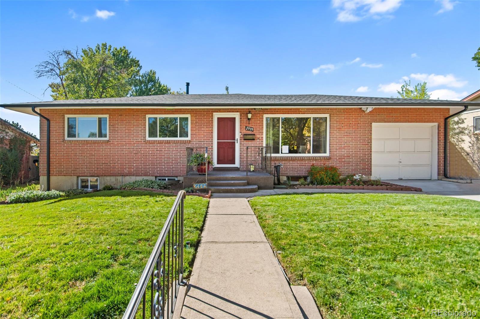 2939 S Zurich Court Denver CO 80236