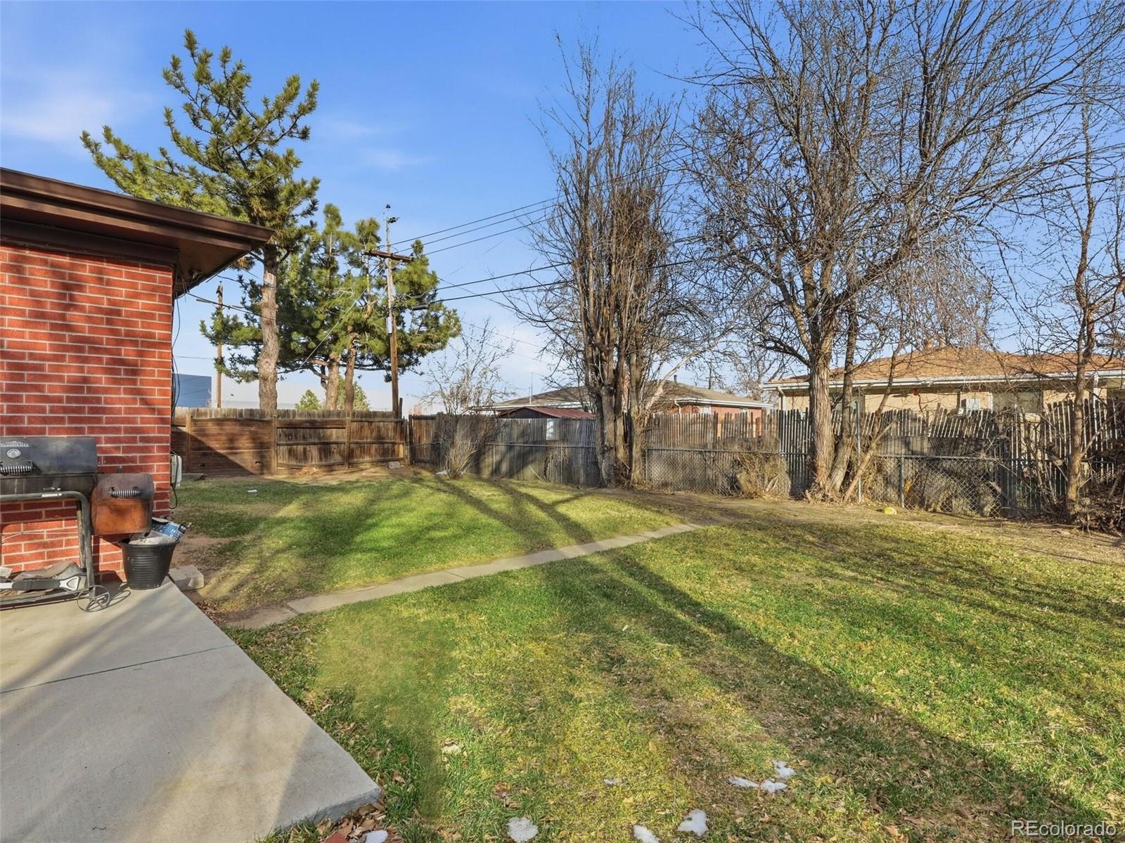 3206 Vaughn Street N Aurora CO 80011