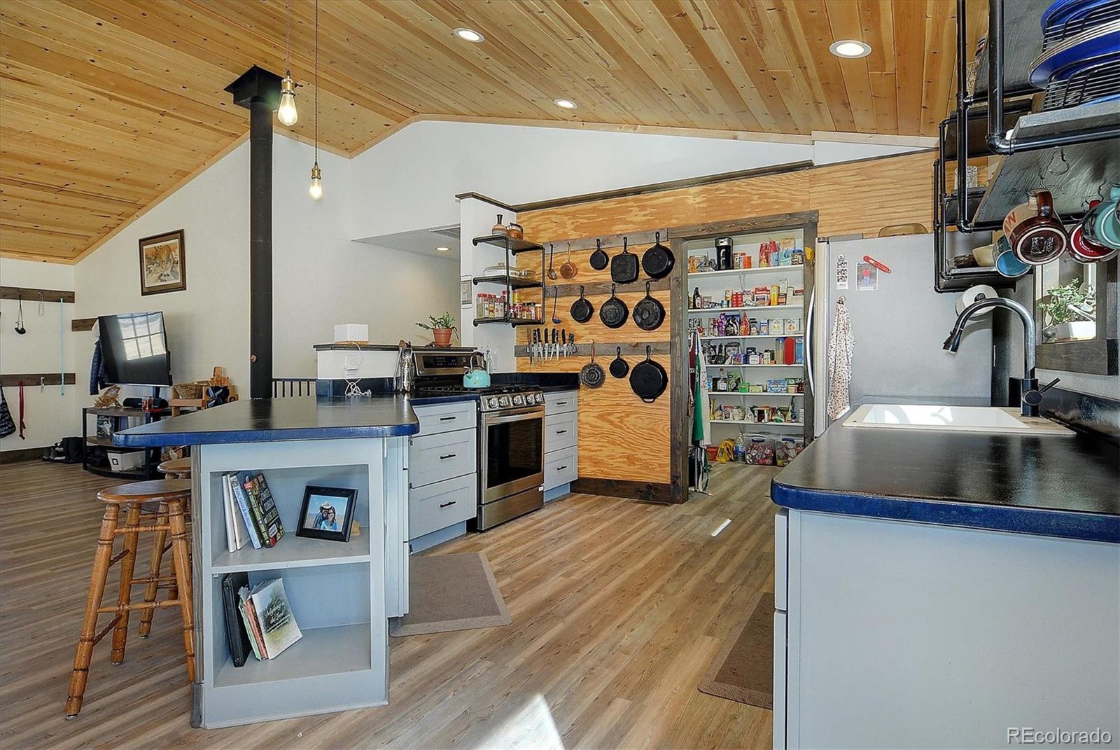 1115 Eagle Gate Road Westcliffe CO 81252