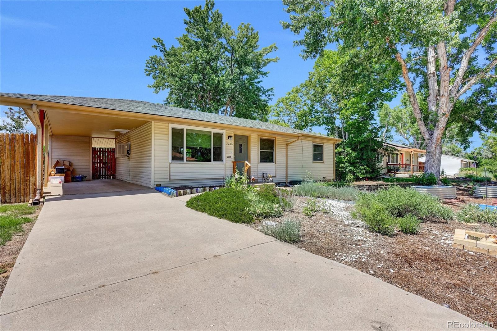 1225 S Honey Way Denver CO 80224