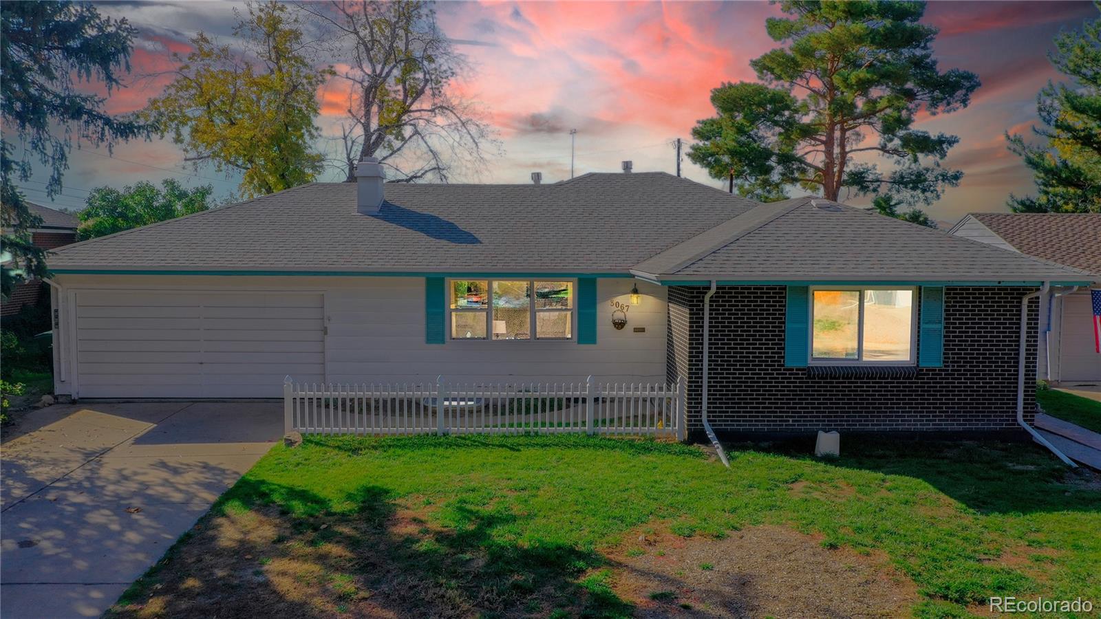 3067 S Holly Place Denver CO 80222