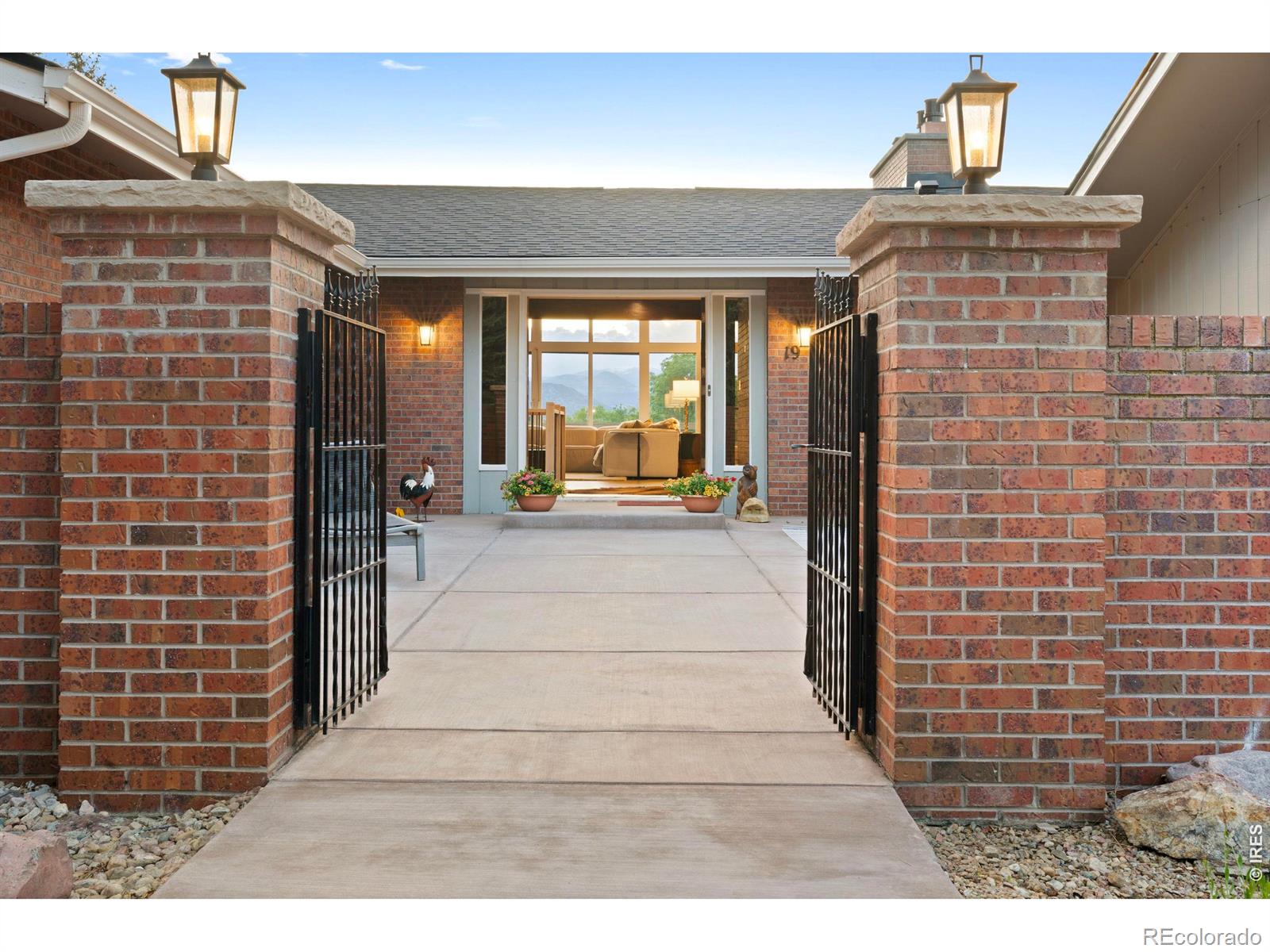 19 Ridge Road Boulder CO 80303