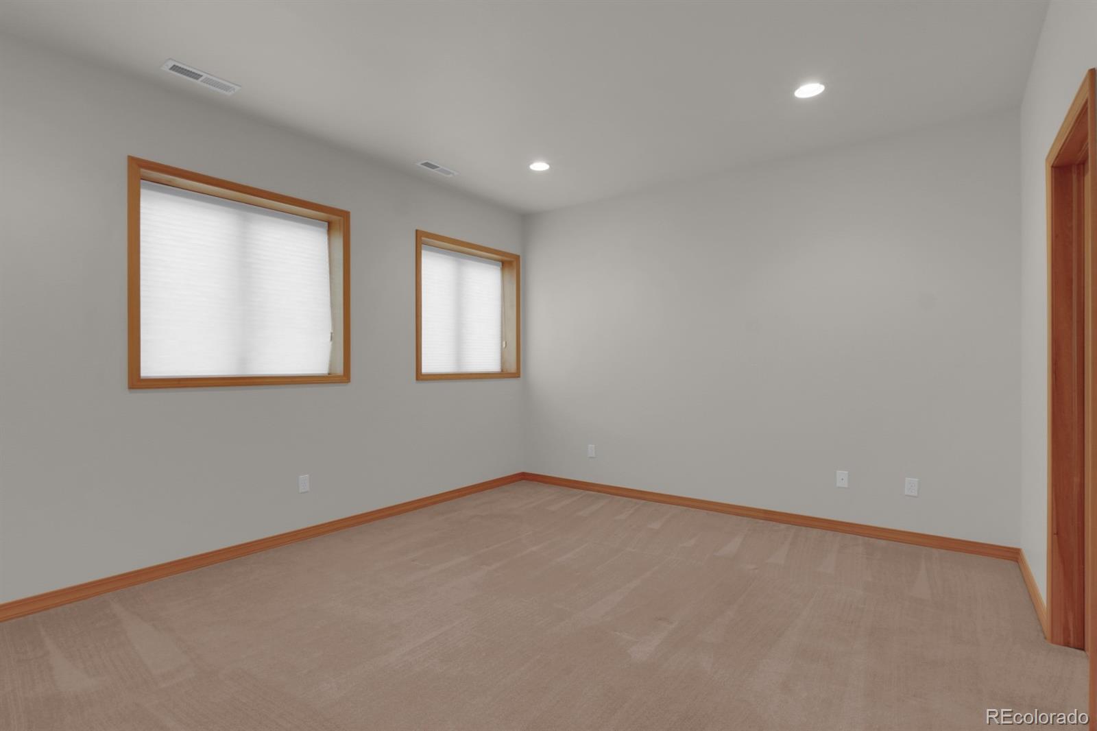 5915 Gladstone Street Colorado Springs CO 80906