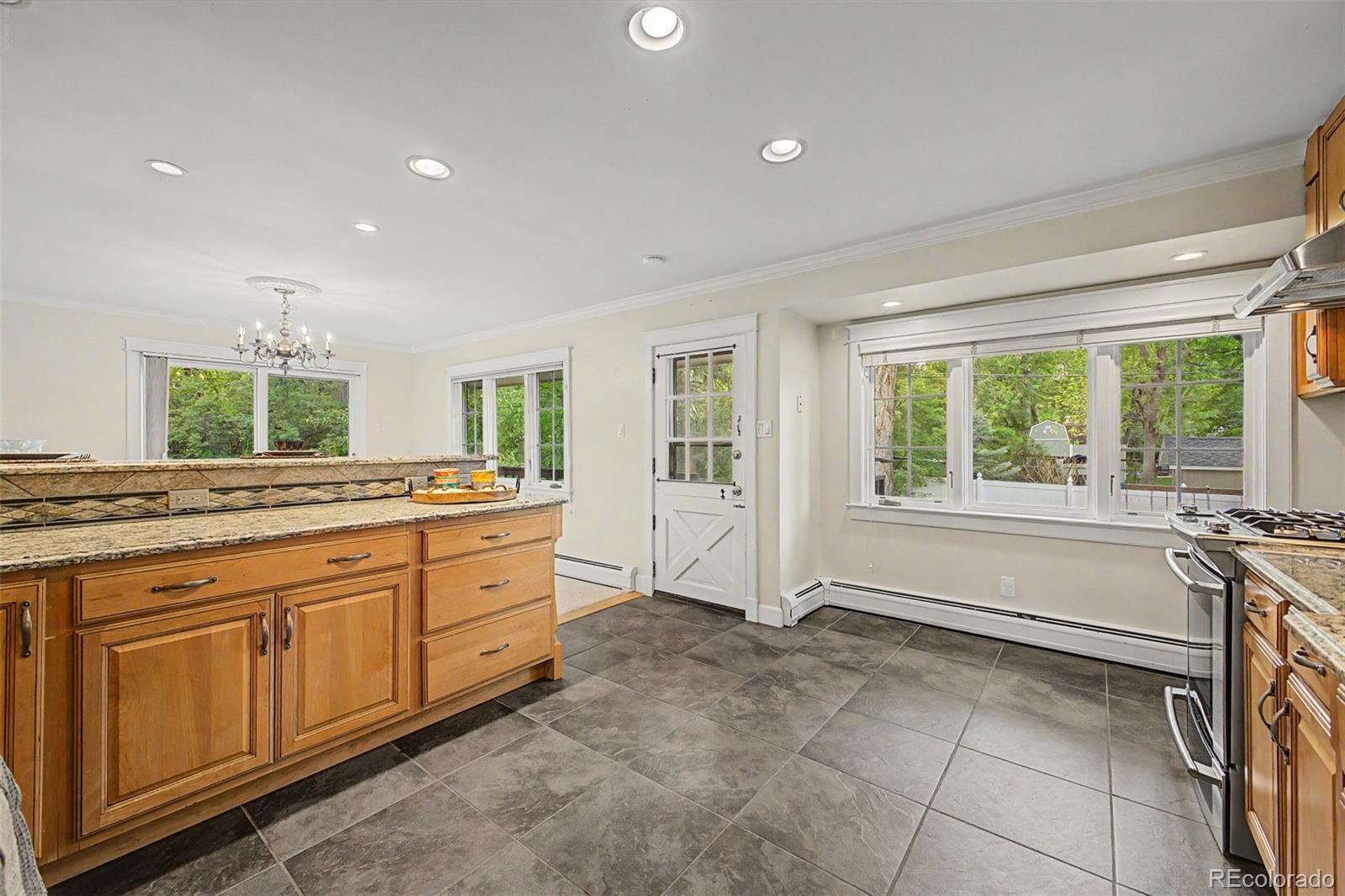 2749 Simms Street Lakewood CO 80215