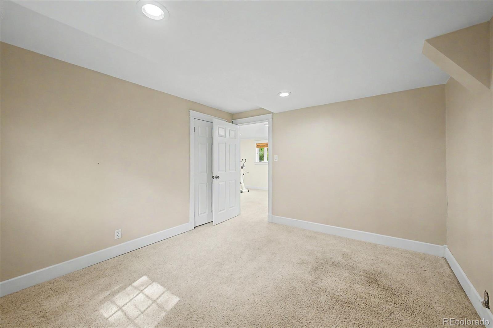 2749 Simms Street Lakewood CO 80215