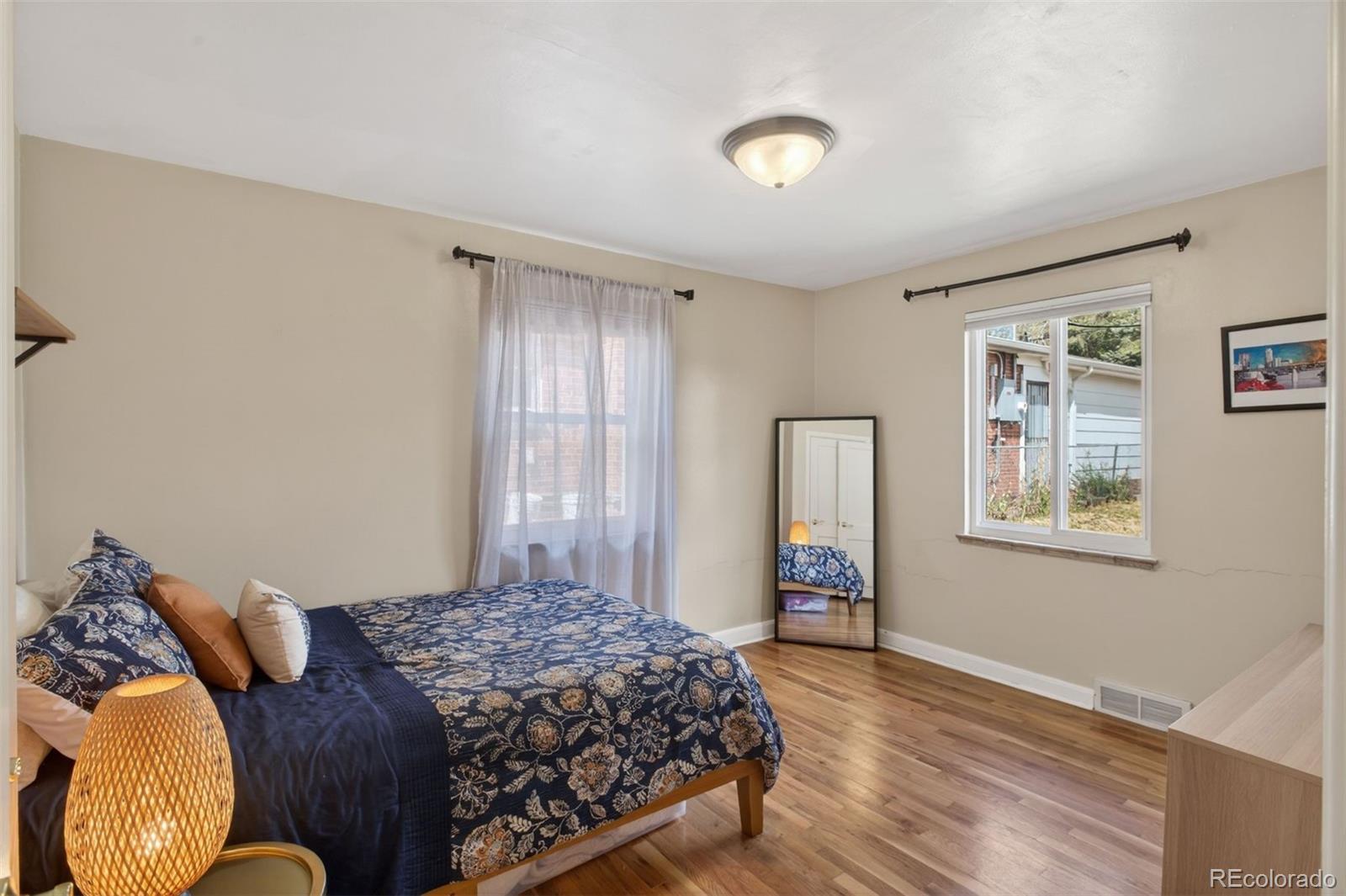 1210 Dahlia Street Denver CO 80220
