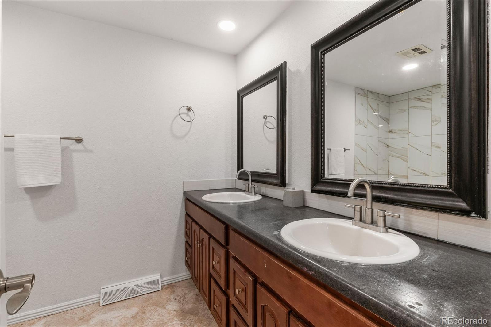 12671 E Bates Circle Aurora CO 80014