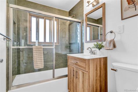 3040 Cimarron Street Aurora CO 80011