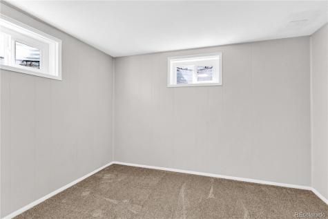 3040 Cimarron Street Aurora CO 80011