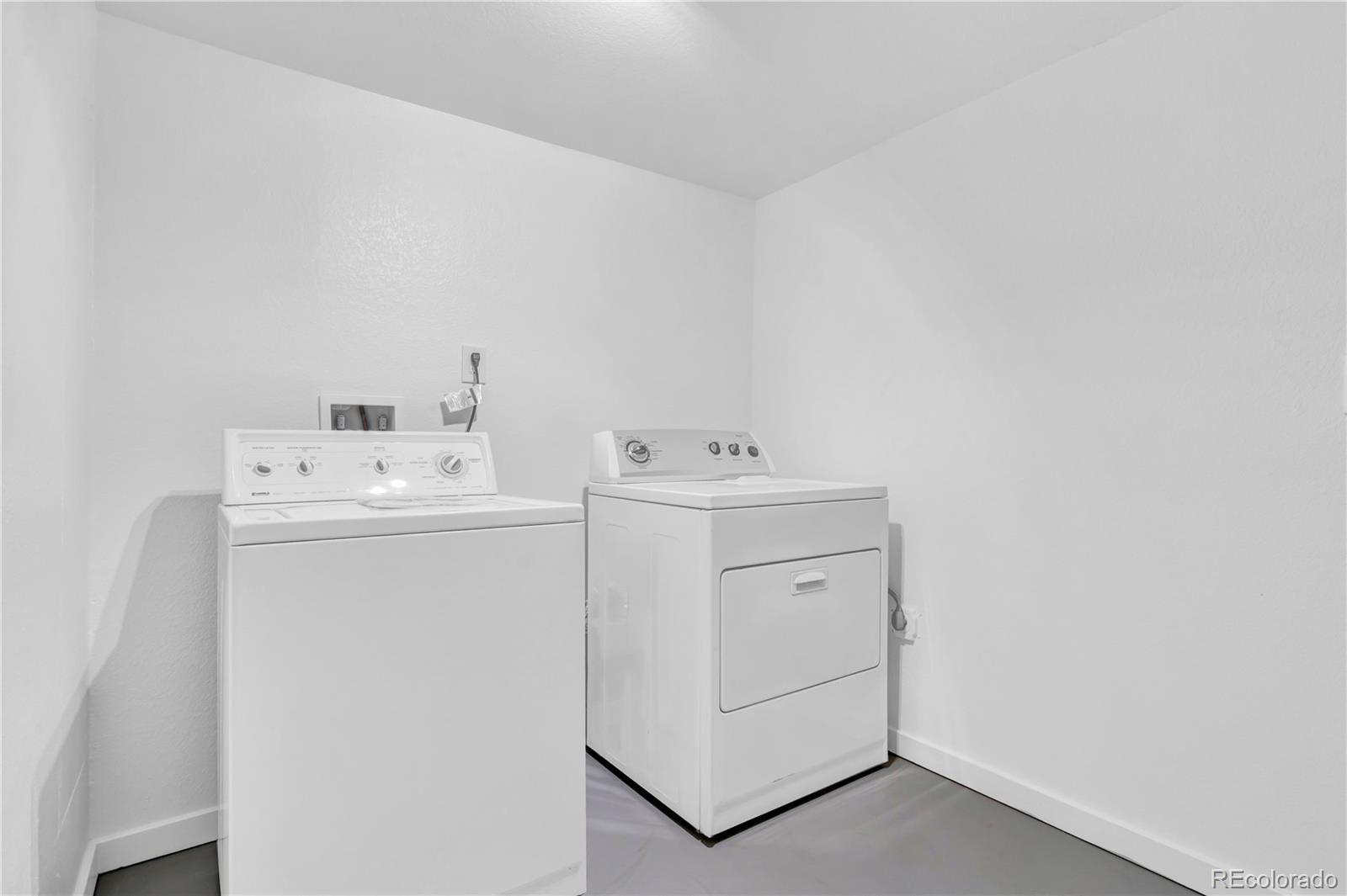 3040 Cimarron Street Aurora CO 80011