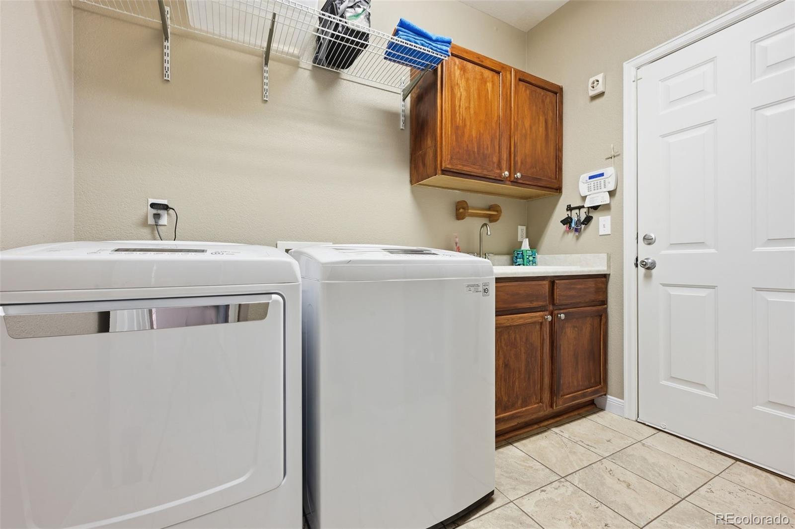 9837 W Vandeventor Drive Littleton CO 80128