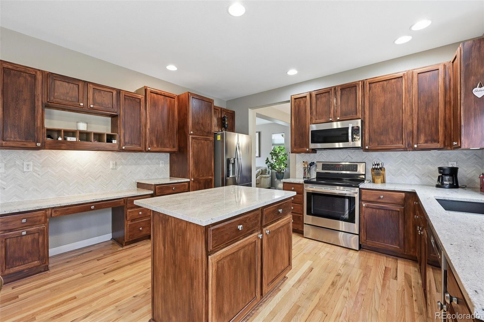 9837 W Vandeventor Drive Littleton CO 80128