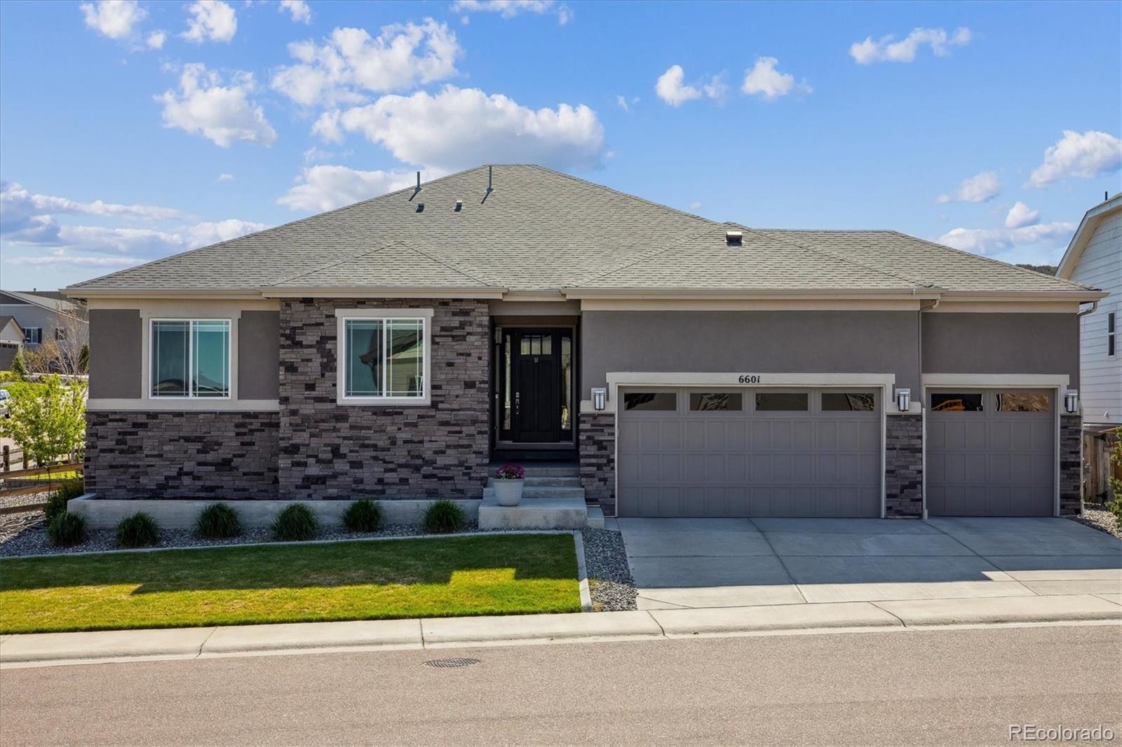 Castle Rock CO, 6601 Mentha Drive