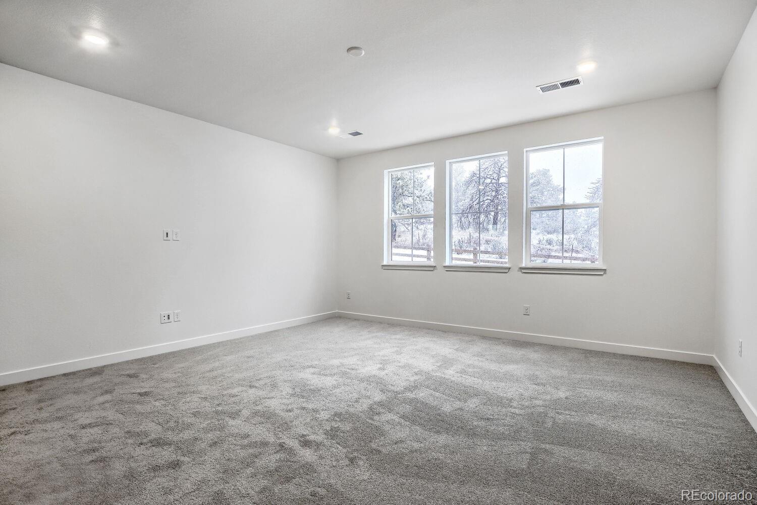 24704 E Kettle Court Aurora CO 80016