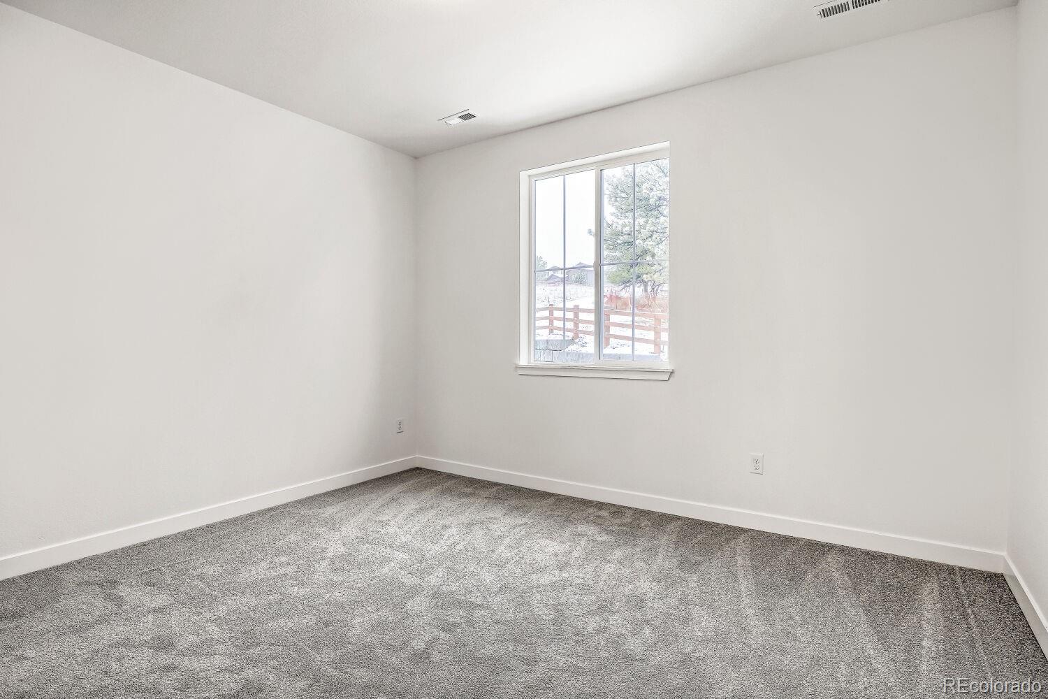 24704 E Kettle Court Aurora CO 80016