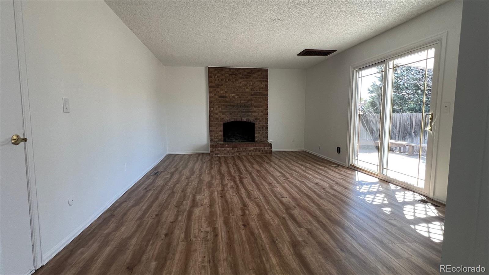 1065 S Lewiston Way Aurora CO 80017