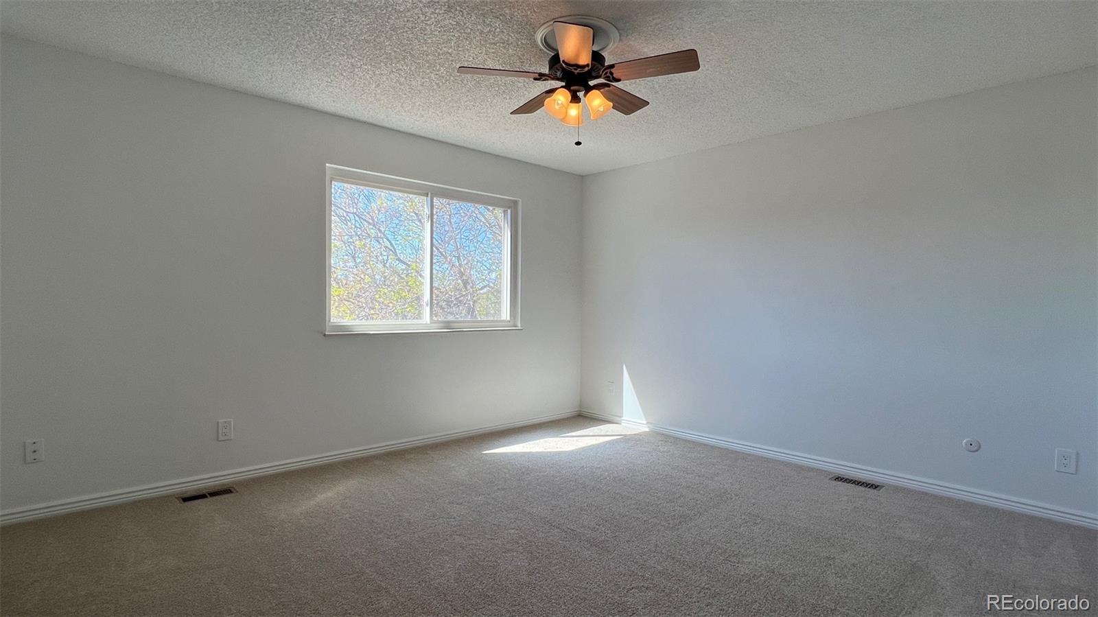 1065 S Lewiston Way Aurora CO 80017