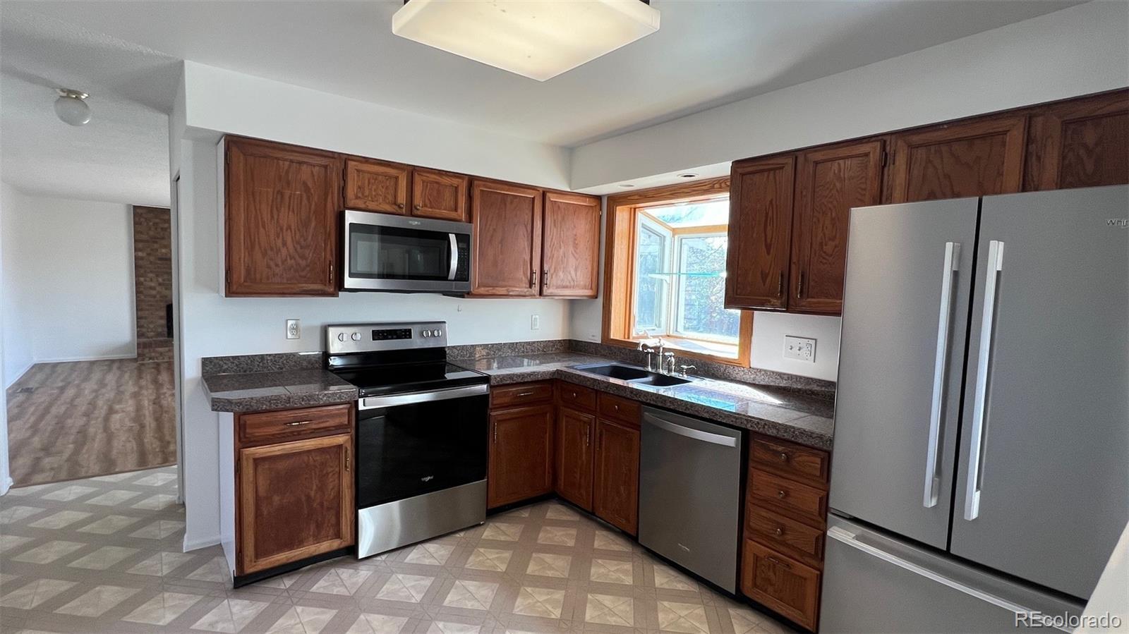 1065 S Lewiston Way Aurora CO 80017