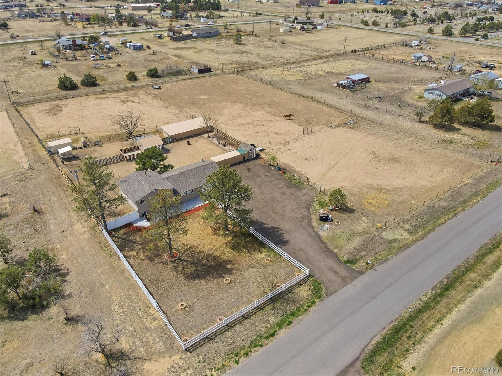 468 E Keen Avenue Byers CO 80103