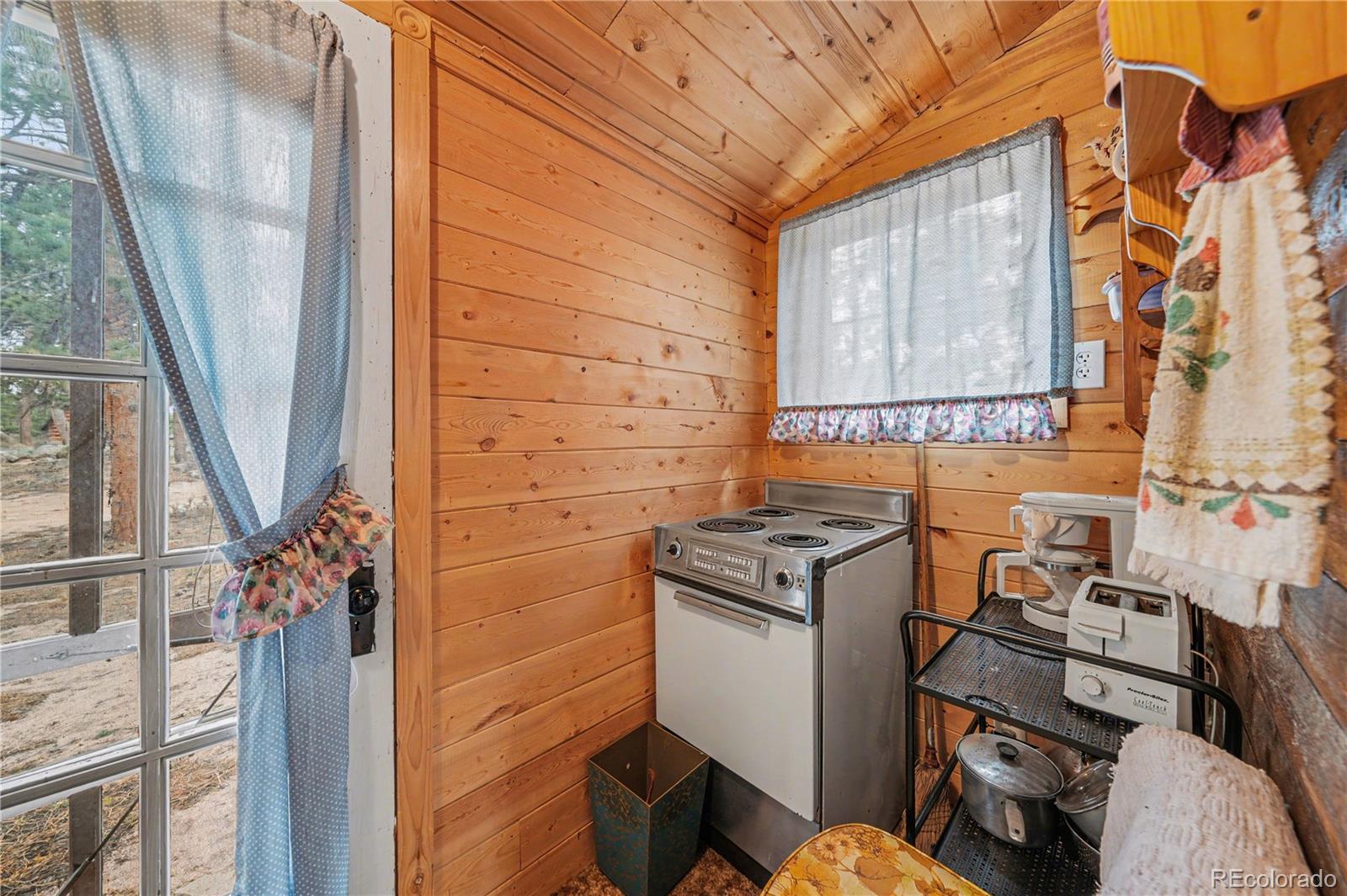 86 Blue Jay Lane Red Feather Lakes CO 80545