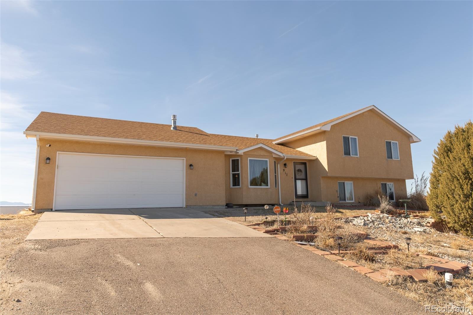 917 S Sterling Lane Pueblo CO 81007